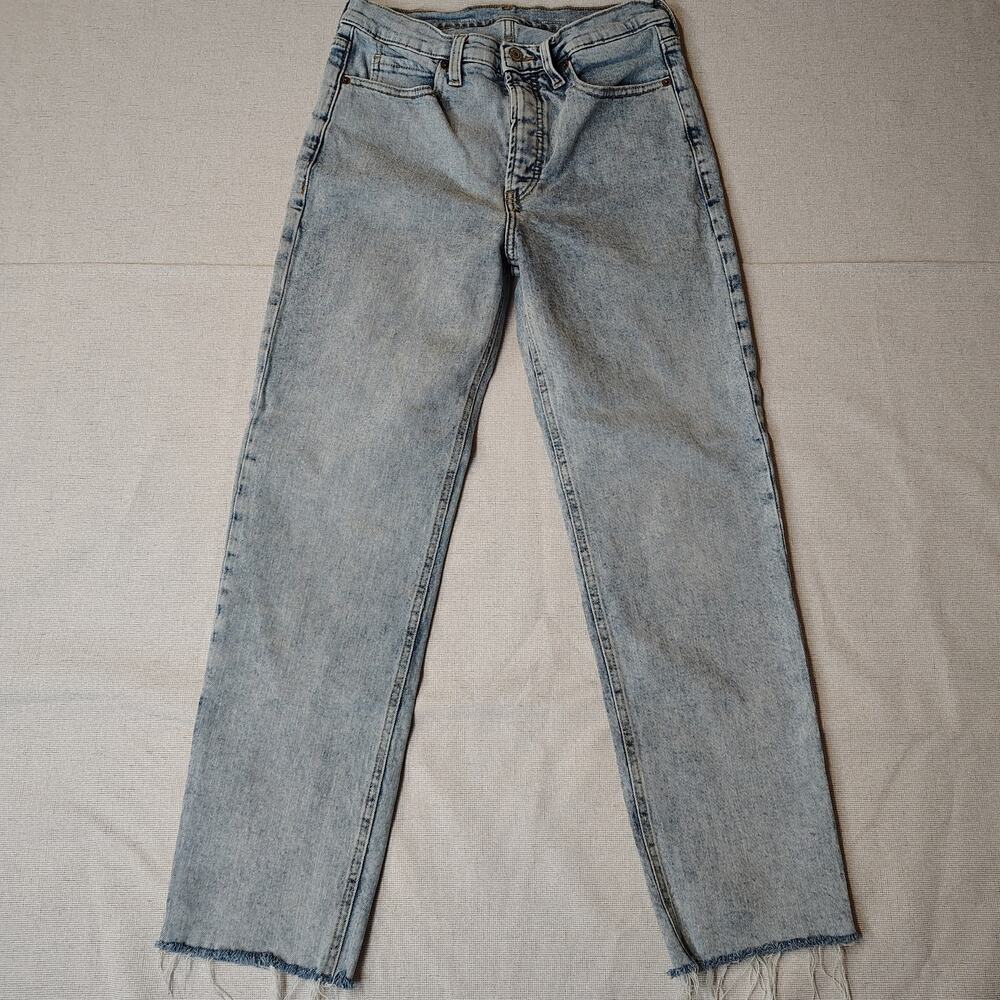 Old Navy Sky Hi Straight Jeans Size 6 Light Acid Wash Raw Hem High Rise